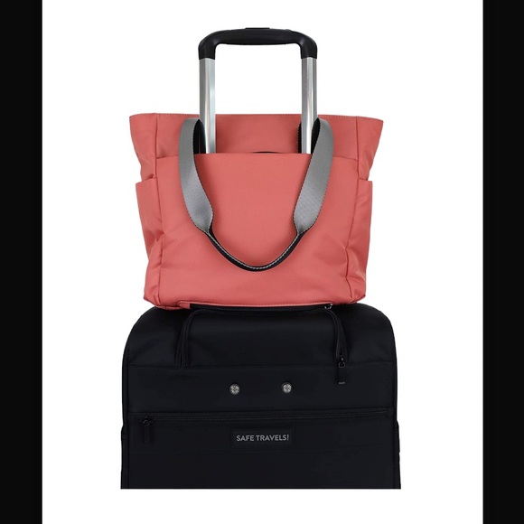 Hedgren Billow Tote Handbag Dual Handle Salmon Pink Purse Sustainable Nylon -HP - Picture 5 of 7